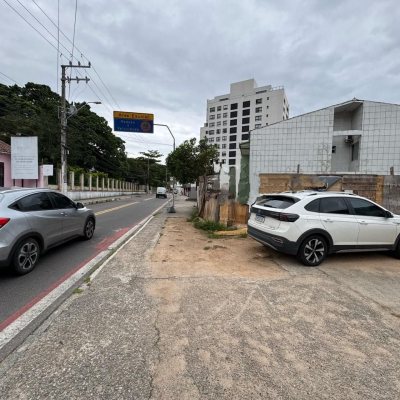 Casa Residencial com 1455m², no bairro Saco Dos Limões em Florianópolis