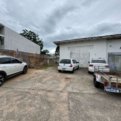 Casa Residencial com 1455m², no bairro Saco Dos Limões em Florianópolis