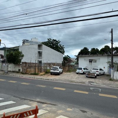 Casa Residencial com 1455m², no bairro Saco Dos Limões em Florianópolis