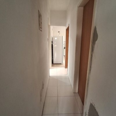 Casa Residencial com 200m², 3 quartos, 1 suíte, 1 garagem, no bairro Estreito em Florianópolis