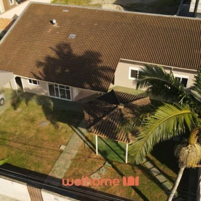 Casa Residencial com 420m², 4 quartos, 2 suítes, 3 garagens, no bairro Ponta Das Canas em Florianópolis