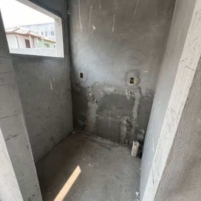 Casa Residencial com 124m², 3 quartos, 1 suíte, 2 garagens, no bairro Ingleses do Rio Vermelho em Florianópolis