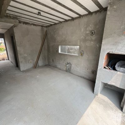 Casa Residencial com 124m², 3 quartos, 1 suíte, 2 garagens, no bairro Ingleses do Rio Vermelho em Florianópolis