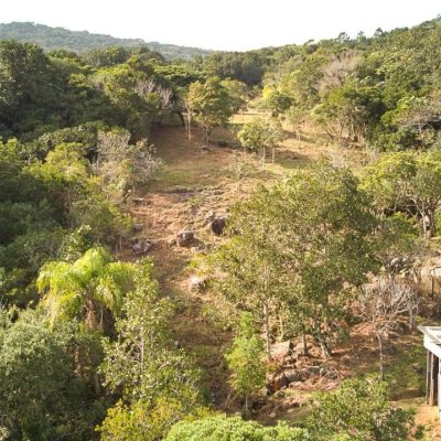 Casa Residencial com 150m², 4 quartos, 2 garagens, no bairro Vargem Grande em Florianópolis