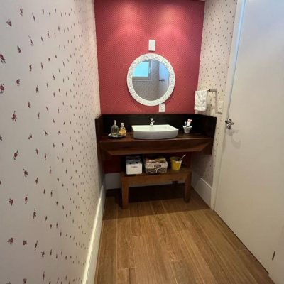 Casa em Condomínio com 330m², 4 quartos, 3 suítes, 2 garagens, no bairro Cacupé em Florianópolis