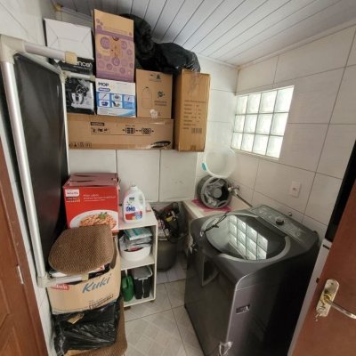 Casa Residencial com 59m², 2 quartos, 1 garagem, no bairro Real Parque em São José
