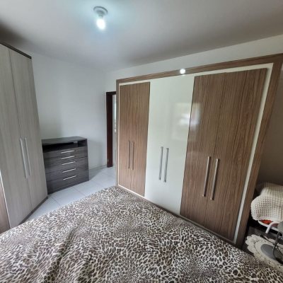 Casa Residencial com 59m², 2 quartos, 1 garagem, no bairro Real Parque em São José