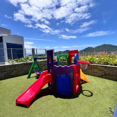 Apartamentos com 133m², 3 quartos, 3 suítes, 2 garagens, no bairro João Paulo em Florianópolis