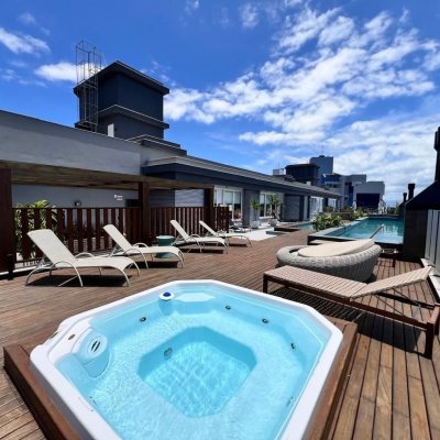 Apartamentos com 133m², 3 quartos, 3 suítes, 2 garagens, no bairro João Paulo em Florianópolis