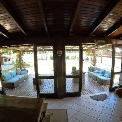 Casa em Condomínio com 230m², 3 quartos, 3 suítes, 4 garagens, no bairro Rio Tavares em Florianópolis