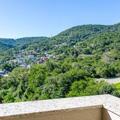 Apartamentos com 65m², 2 quartos, 1 suíte, 2 garagens, no bairro Itacorubi em Florianópolis