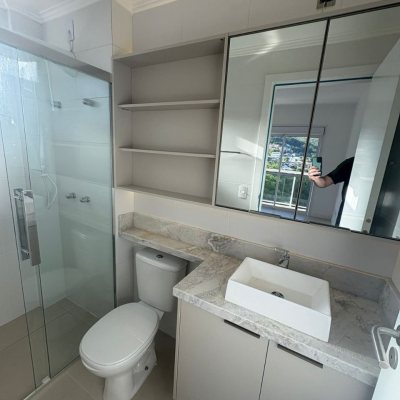 Apartamentos com 65m², 2 quartos, 1 suíte, 2 garagens, no bairro Itacorubi em Florianópolis