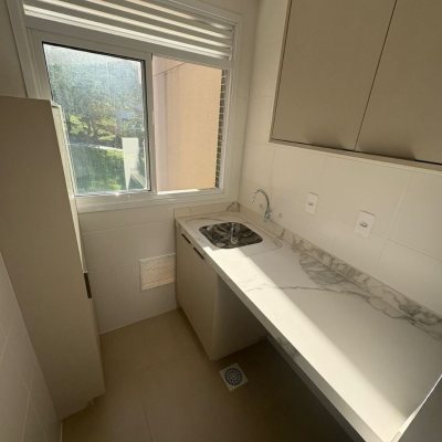 Apartamentos com 65m², 2 quartos, 1 suíte, 2 garagens, no bairro Itacorubi em Florianópolis