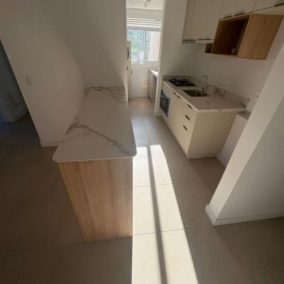 Apartamentos com 65m², 2 quartos, 1 suíte, 2 garagens, no bairro Itacorubi em Florianópolis