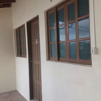 Pousada com 266m², 8 quartos, 1 garagem, no bairro Tapera da Base em Florianópolis