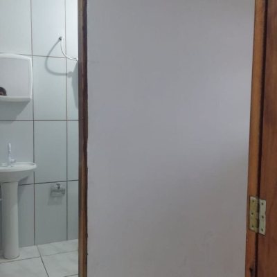 Pousada com 266m², 8 quartos, 1 garagem, no bairro Tapera da Base em Florianópolis