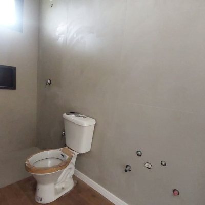 Casa Residencial com 122m², 3 quartos, 3 suítes, 2 garagens, no bairro Campeche em Florianópolis