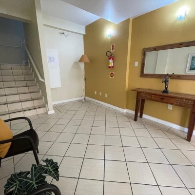 Apartamentos com 57m², 2 quartos, 1 garagem, no bairro Coqueiros em Florianópolis