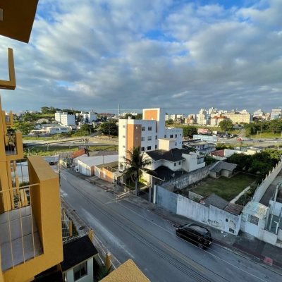 Apartamentos com 57m², 2 quartos, 1 garagem, no bairro Coqueiros em Florianópolis