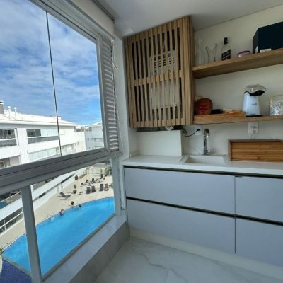 Cobertura com 257m², 3 quartos, 3 suítes, 2 garagens, no bairro Ingleses em Florianópolis