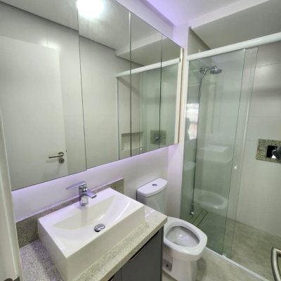 Studio Residencial com 39m², 1 quarto, 1 garagem, no bairro Centro em Florianópolis