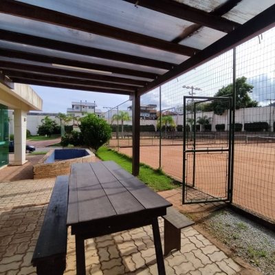 Casa Residencial com 327m², 5 quartos, 3 suítes, 4 garagens, no bairro Ingleses do Rio Vermelho em Florianópolis