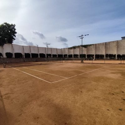 Casa Residencial com 327m², 5 quartos, 3 suítes, 4 garagens, no bairro Ingleses do Rio Vermelho em Florianópolis