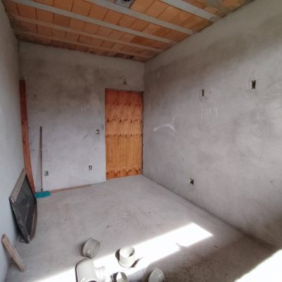 Casa Residencial com 327m², 5 quartos, 3 suítes, 4 garagens, no bairro Ingleses do Rio Vermelho em Florianópolis