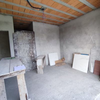 Casa Residencial com 327m², 5 quartos, 3 suítes, 4 garagens, no bairro Ingleses do Rio Vermelho em Florianópolis