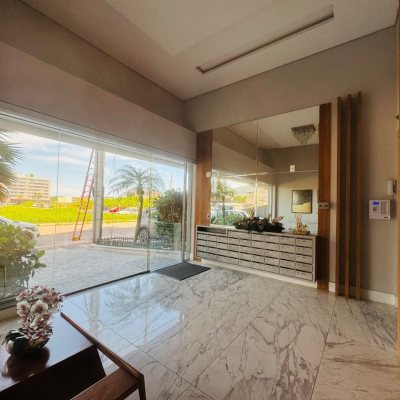 Apartamentos com 98m², 3 quartos, 2 suítes, 2 garagens, no bairro Pedra Branca em Palhoça