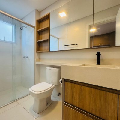 Apartamentos com 98m², 3 quartos, 2 suítes, 2 garagens, no bairro Pedra Branca em Palhoça