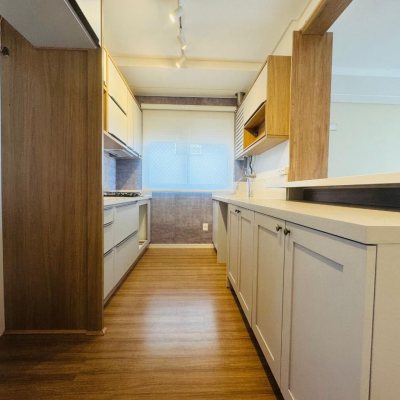 Apartamentos com 98m², 3 quartos, 2 suítes, 2 garagens, no bairro Pedra Branca em Palhoça