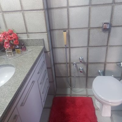 Apartamentos com 140m², 3 quartos, 2 suítes, 2 garagens, no bairro Centro em Florianópolis