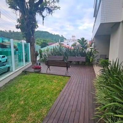 Apartamentos com 71m², 3 quartos, 1 suíte, 1 garagem, no bairro Canasvieiras em Florianópolis