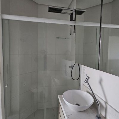 Apartamentos com 71m², 3 quartos, 1 suíte, 1 garagem, no bairro Canasvieiras em Florianópolis