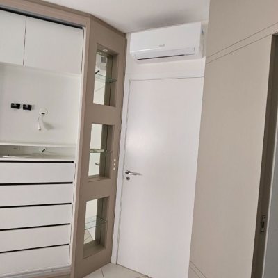 Apartamentos com 71m², 3 quartos, 1 suíte, 1 garagem, no bairro Canasvieiras em Florianópolis
