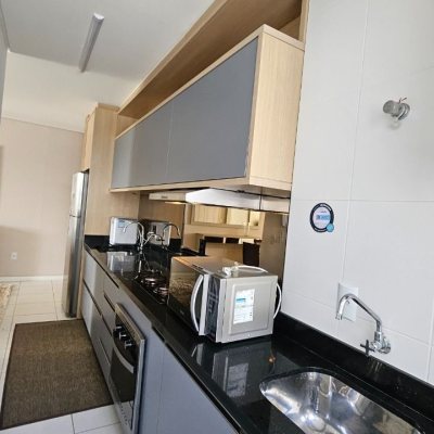 Apartamentos com 71m², 3 quartos, 1 suíte, 1 garagem, no bairro Canasvieiras em Florianópolis