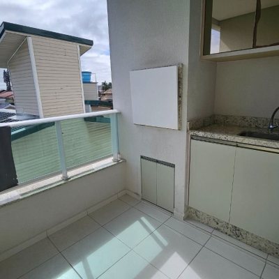 Apartamentos com 71m², 3 quartos, 1 suíte, 1 garagem, no bairro Canasvieiras em Florianópolis
