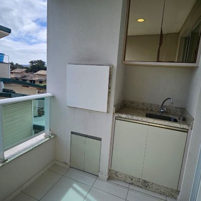 Apartamentos com 71m², 3 quartos, 1 suíte, 1 garagem, no bairro Canasvieiras em Florianópolis