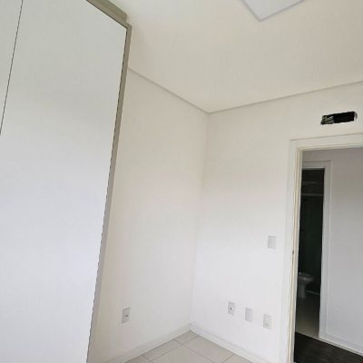 Apartamentos com 71m², 3 quartos, 1 suíte, 1 garagem, no bairro Canasvieiras em Florianópolis