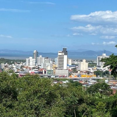 Terreno Comercial/Residencial com 10100m², no bairro Boa Vista em Biguaçu