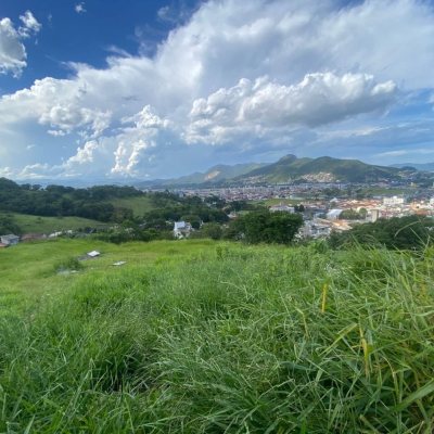 Terreno Comercial/Residencial com 10100m², no bairro Boa Vista em Biguaçu
