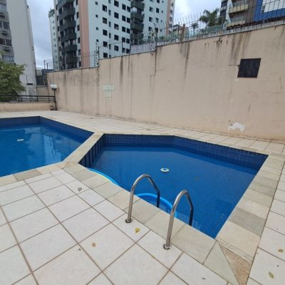 Apartamentos com 88m², 3 quartos, 1 suíte, 1 garagem, no bairro Centro em Florianópolis