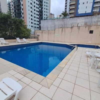Apartamentos com 88m², 3 quartos, 1 suíte, 1 garagem, no bairro Centro em Florianópolis
