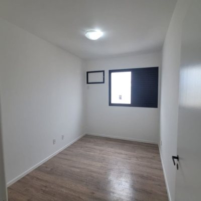 Apartamentos com 88m², 3 quartos, 1 suíte, 1 garagem, no bairro Centro em Florianópolis