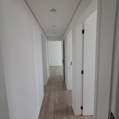Apartamentos com 88m², 3 quartos, 1 suíte, 1 garagem, no bairro Centro em Florianópolis