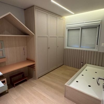 Apartamentos com 102m², 3 quartos, 1 suíte, 2 garagens, no bairro Jardim Atlântico em Florianópolis