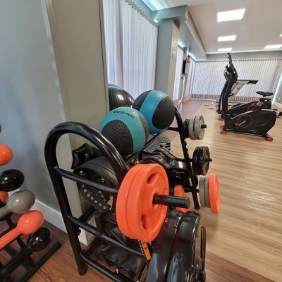 Apartamentos com 102m², 3 quartos, 1 suíte, 2 garagens, no bairro Jardim Atlântico em Florianópolis