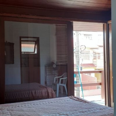 Casa Residencial com 114m², 3 quartos, 1 suíte, 1 garagem, no bairro Ingleses em Florianópolis