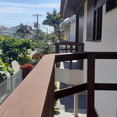 Casa Residencial com 114m², 3 quartos, 1 suíte, 1 garagem, no bairro Ingleses em Florianópolis